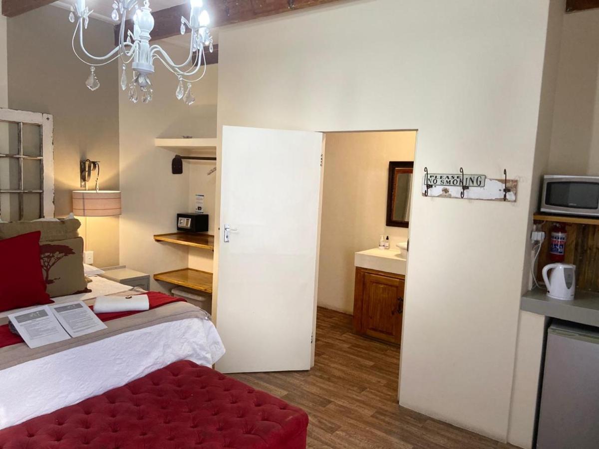 Cape Karoo Guesthouse Beaufort West Eksteriør billede