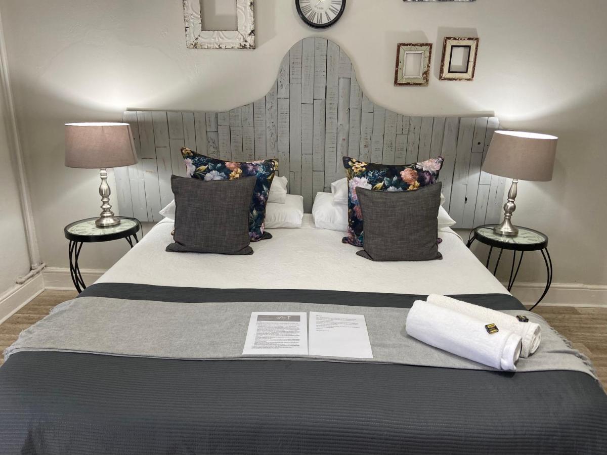 Cape Karoo Guesthouse Beaufort West Eksteriør billede